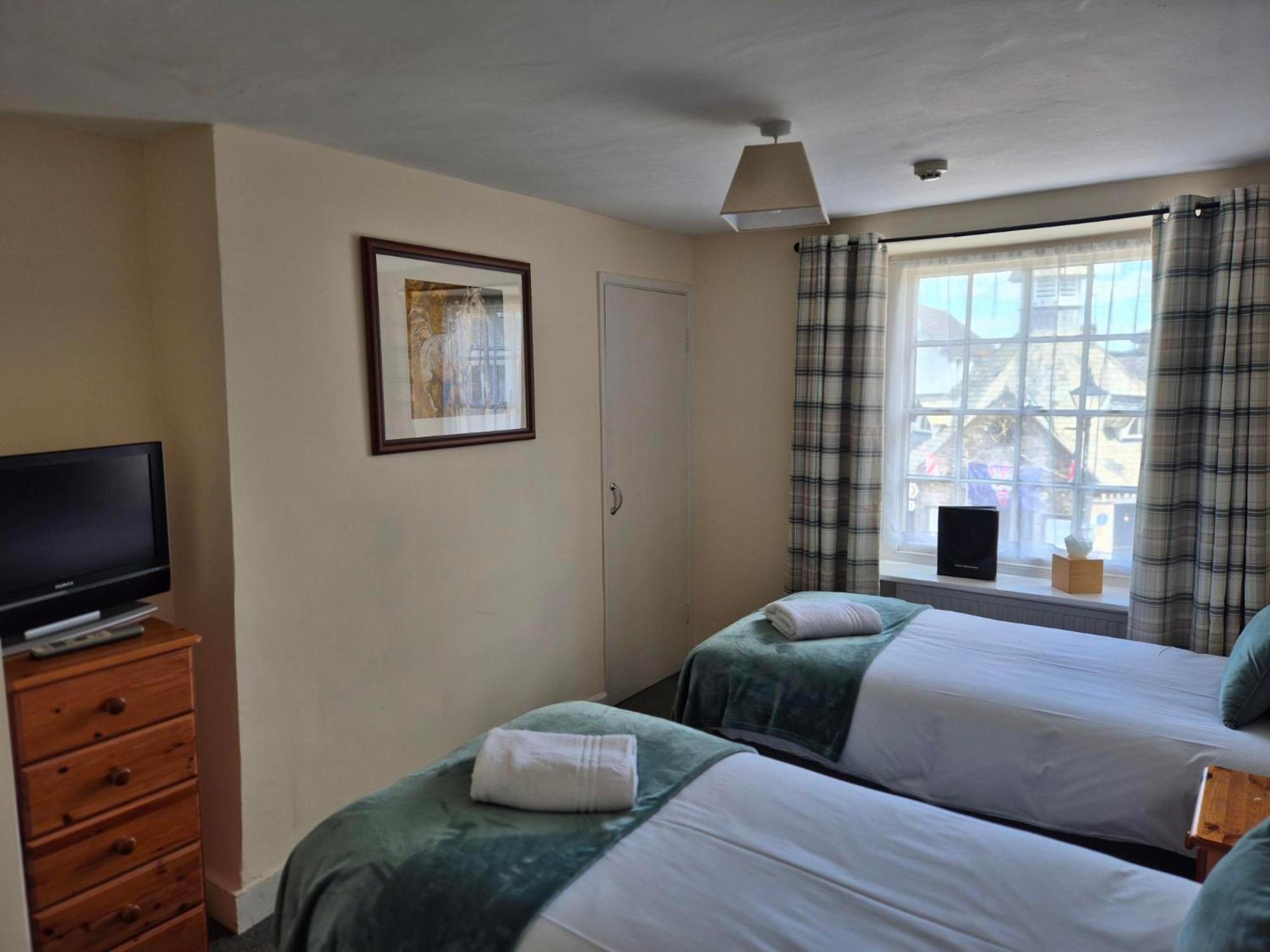 Ring O Bells Bed & Breakfast Чагфорд Екстериор снимка