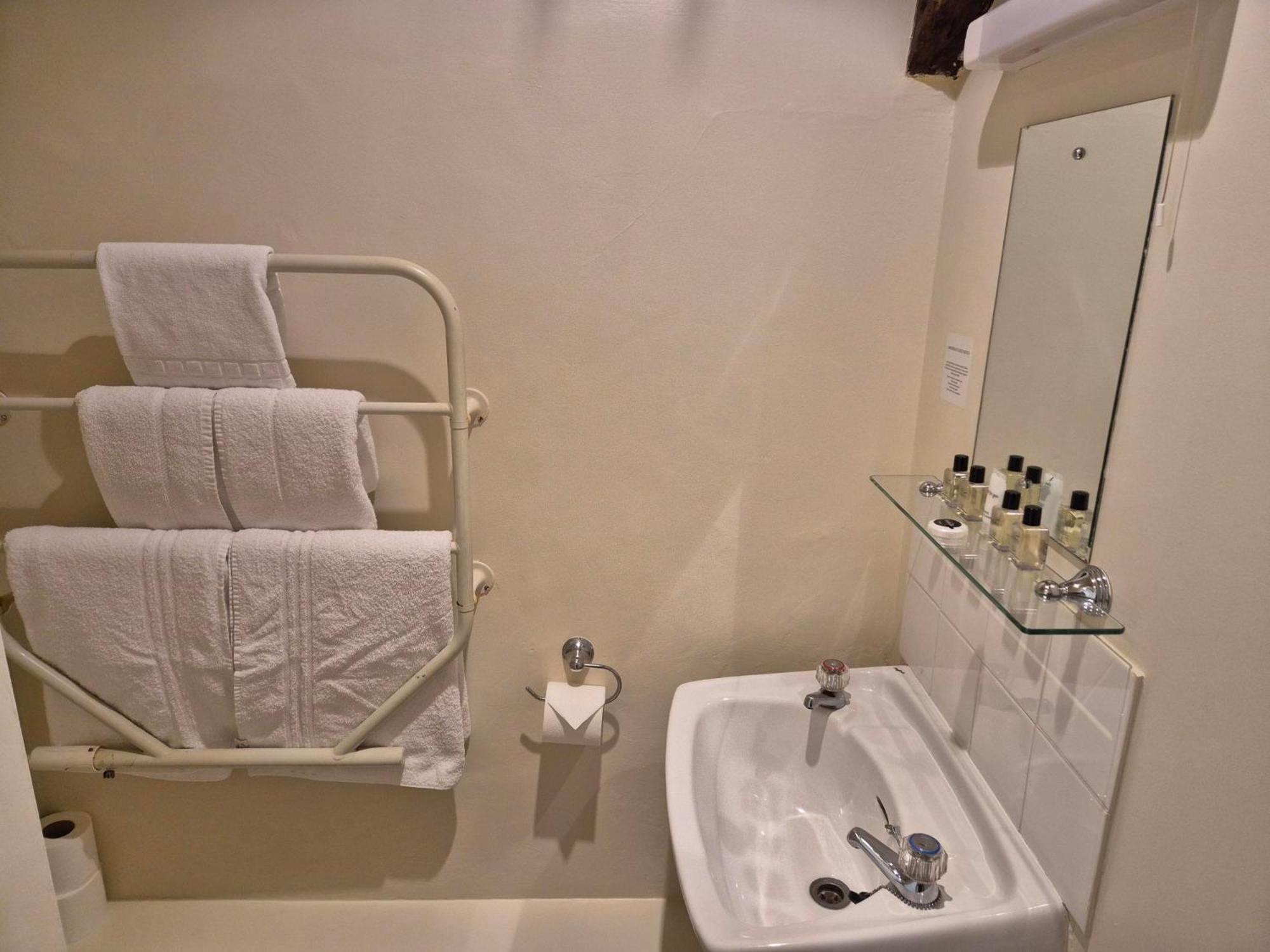 Ring O Bells Bed & Breakfast Чагфорд Екстериор снимка